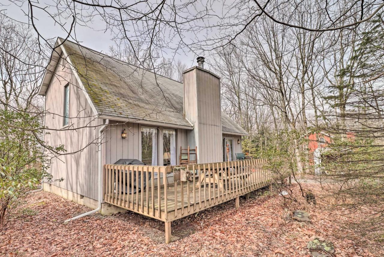 Secluded Poconos Home With Decks About 1 Mi To Lake Jim Thorpe Kültér fotó